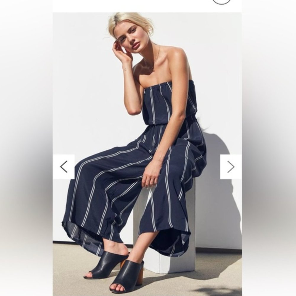 URBAN OUTFITTERS Navy Striped Jumpsuit